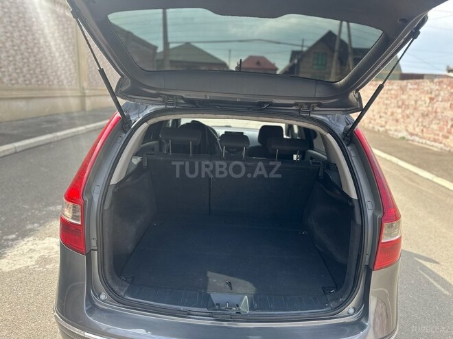 Hyundai i30 2009, 256,180 km - 1.6 l - Gəncə
