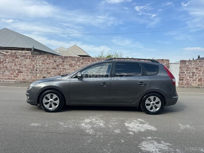 Hyundai i30 2009, 256,180 km - 1.6 l - Gəncə