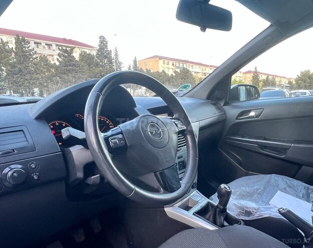 Opel Astra 2009, 213,000 km - 1.4 l - Sumqayıt