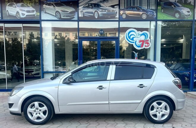 Opel Astra 2007, 330,000 km - 1.4 l - Sumqayıt