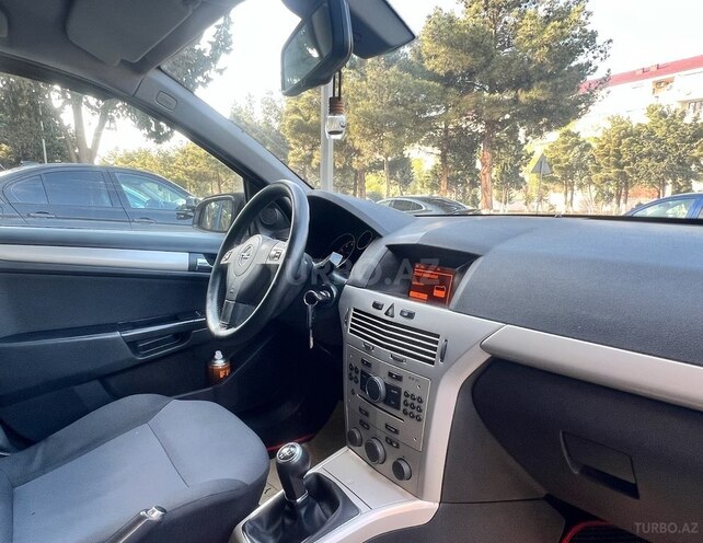 Opel Astra 2007, 330,000 km - 1.4 l - Sumqayıt
