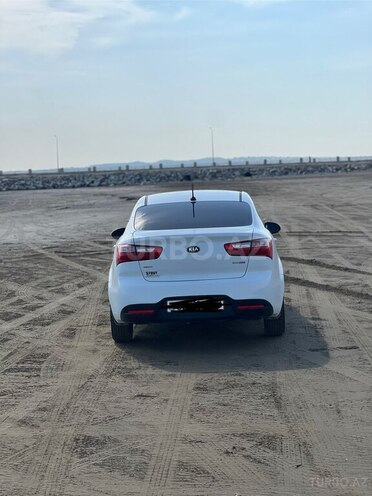 Kia Rio 2015, 125,000 km - 1.6 l - Sumqayıt