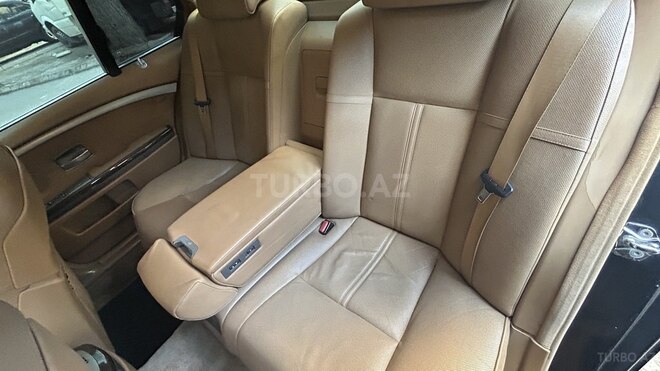 BMW 740 2005, 450,000 km - 4.0 л - Bakı