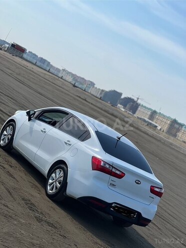 Kia Rio 2015, 125,000 km - 1.6 l - Sumqayıt
