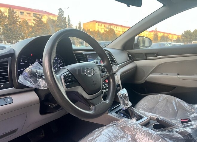 Hyundai Elantra 2017, 121,000 km - 2.0 l - Sumqayıt
