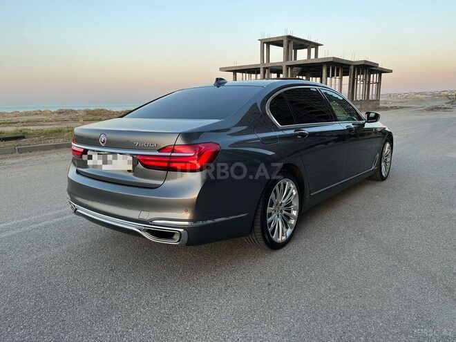 BMW 740 2017, 257,000 km - 3.0 l - Bakı