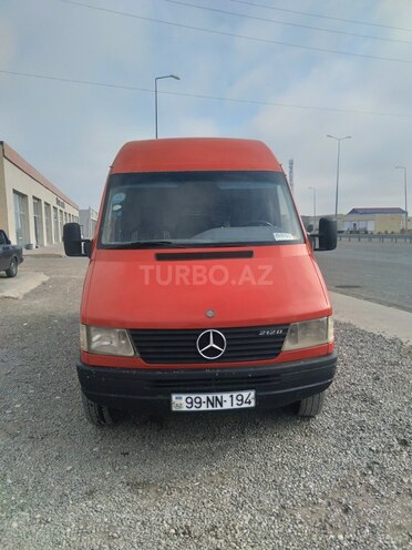 Mercedes Sprinter 208 1996, 930,000 km - 2.3 l - Goranboy
