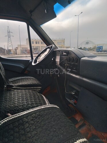 Mercedes Sprinter 208 1996, 930,000 km - 2.3 l - Goranboy
