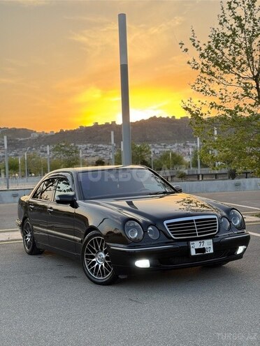 Mercedes E 320 2000, 410,390 km - 3.2 l - Bakı
