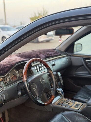 Mercedes E 320 2000, 410,390 km - 3.2 l - Bakı