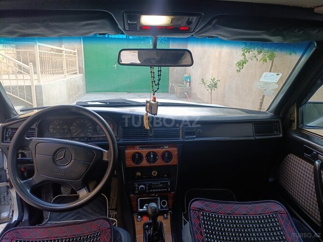 Mercedes 190 1992, 345,678 km - 2.0 l - Sumqayıt