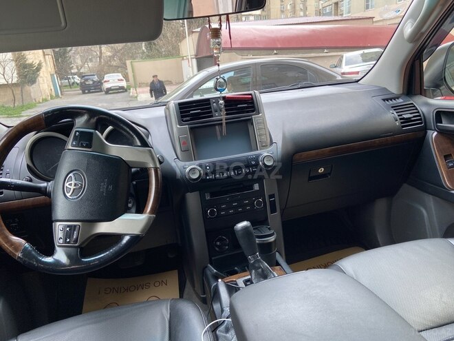 Toyota Land Cruiser Prado 2013, 248,000 km - 2.7 л - Bakı