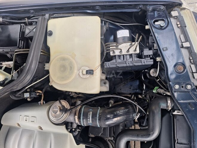 Mercedes C 220 d 2000, 331,256 km - 2.2 l - Şəki