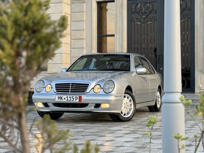 Mercedes E 240 2000, 168,000 km - 2.4 l - Saatlı