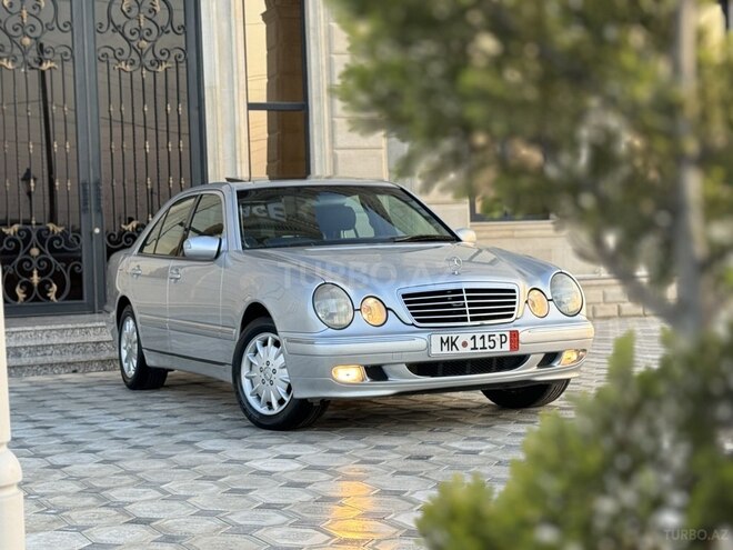 Mercedes E 240 2000, 168,000 km - 2.4 l - Saatlı