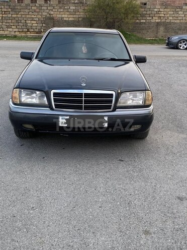 Mercedes C 220 1995, 320,000 km - 2.2 l - Bakı