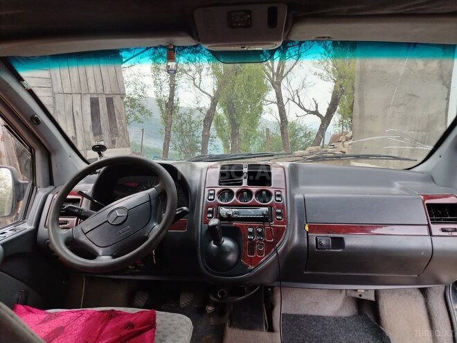 Mercedes Vito 1998, 555,000 km - 2.3 l - Lerik