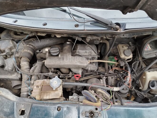 Mercedes Vito 1998, 555,000 km - 2.3 l - Lerik