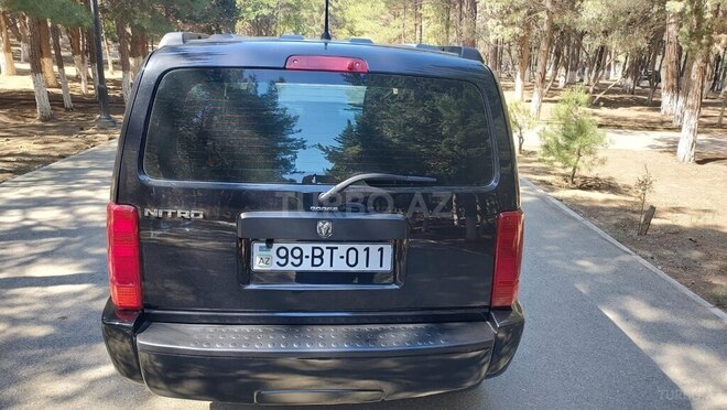 Dodge Nitro 2008, 270,000 km - 2.8 l - Sumqayıt
