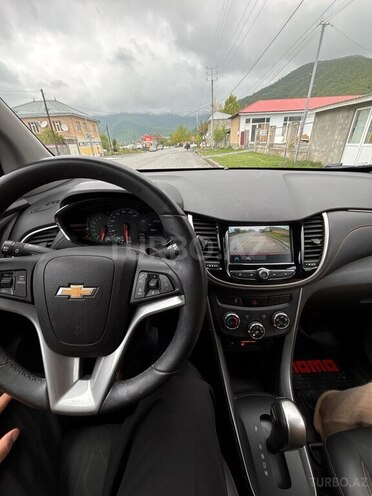 Chevrolet Trax 2017, 136,000 km - 1.4 l - Şəki
