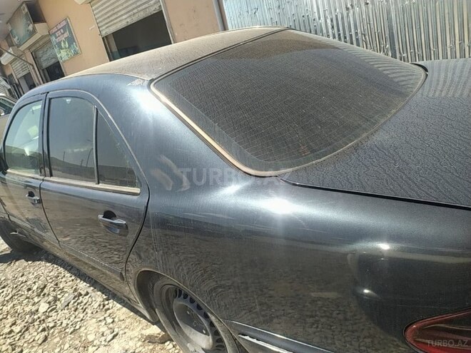 Mercedes E 220 d 2001, 660,000 km - 2.2 л - Şamaxı