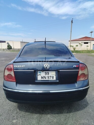 Volkswagen Passat 2004, 324,815 km - 1.8 l - Ağcabədi