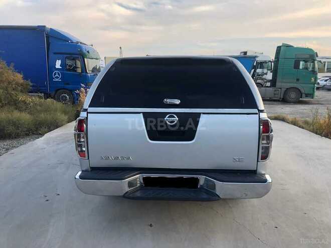Nissan Navara 2011, 240,112 km - 2.5 l - Sumqayıt