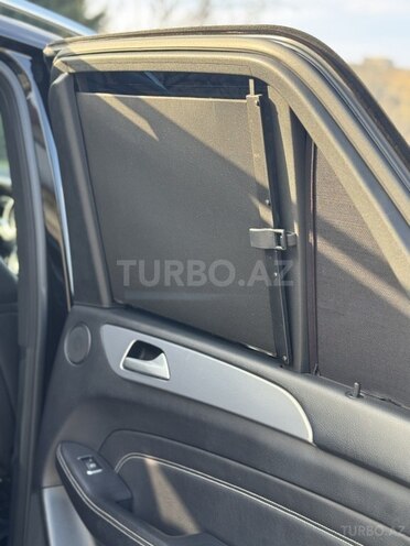 Mercedes ML 350 4MATIC 2013, 140,000 km - 3.5 l - Quba