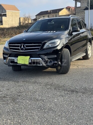 Mercedes ML 350 4MATIC 2013, 140,000 km - 3.5 l - Quba