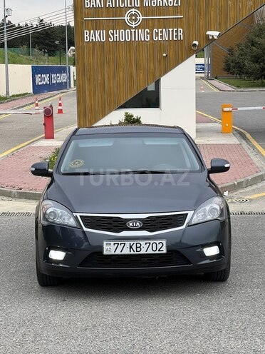 Kia Ceed 2009, 239,000 km - 1.6 л - Bakı