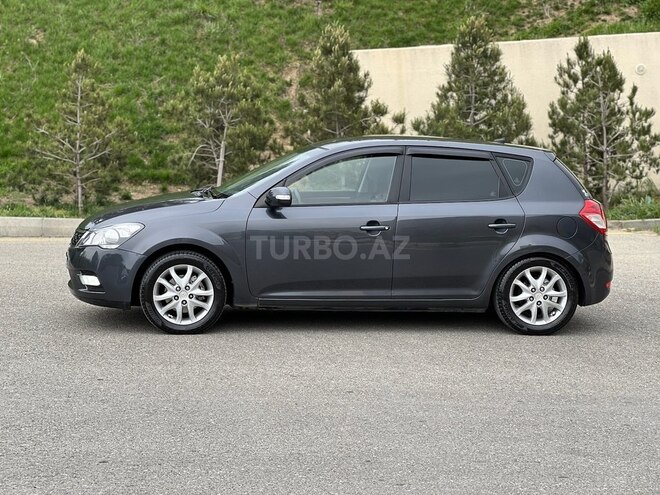 Kia Ceed 2009, 239,000 km - 1.6 л - Bakı
