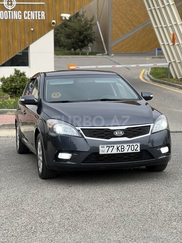 Kia Ceed 2009, 239,000 km - 1.6 л - Bakı