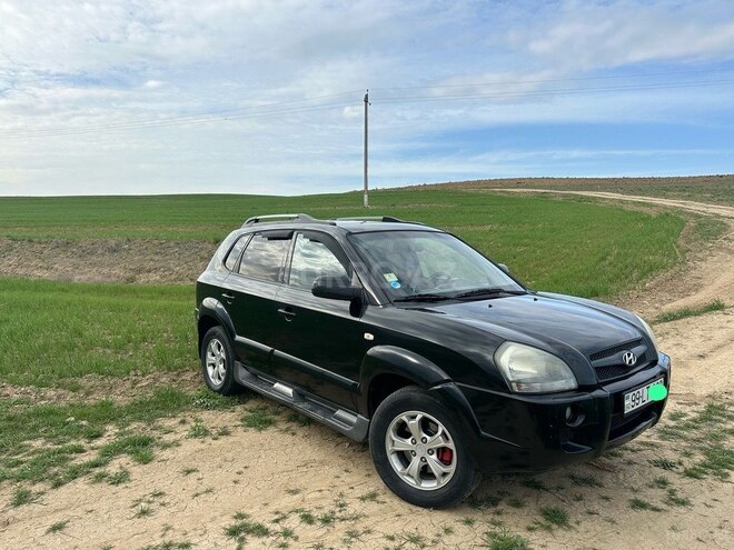 Hyundai Tucson 2008, 219,530 km - 2.7 л - Qazax