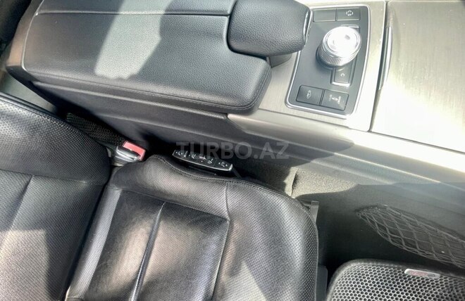 Mercedes E 350 2009, 235,000 km - 3.5 l - Gəncə