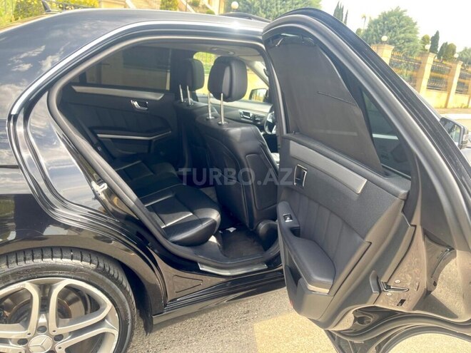Mercedes E 350 2009, 235,000 km - 3.5 l - Gəncə