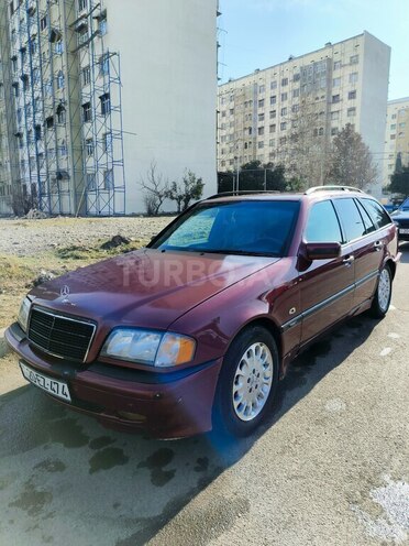 Mercedes C 240 1997, 280,000 km - 2.4 l - Gəncə