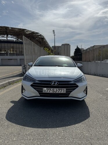 Hyundai Elantra 2019, 120,000 km - 2.0 l - Bakı