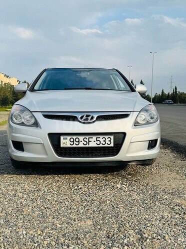 Hyundai i30 2009, 180,000 km - 1.4 л - Gəncə