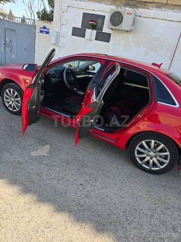 Audi A4 2005, 174,471 km - 2.0 l - Hacıqabul