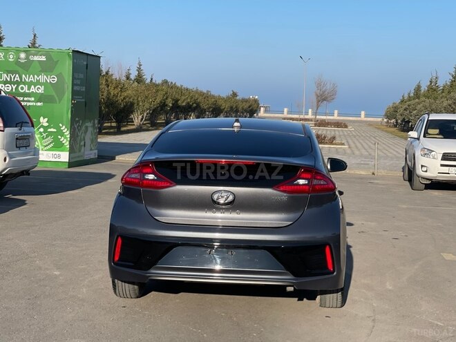 Hyundai IONIQ 2018, 109,000 km - 1.6 l - Bakı