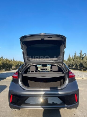 Hyundai IONIQ 2018, 109,000 km - 1.6 l - Bakı