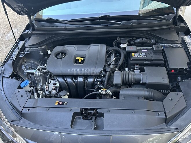 Hyundai Elantra 2019, 105,864 km - 2.0 л - Bakı