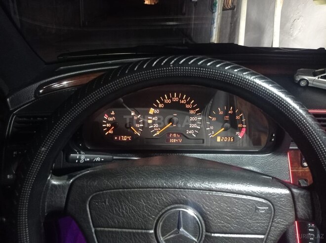 Mercedes C 180 1999, 308,472 km - 1.8 l - Bakı