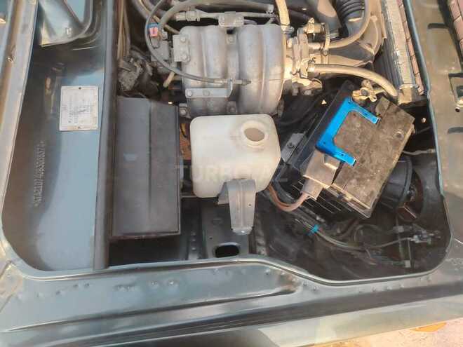 LADA (VAZ) 2107 2010, 48,000 km - 1.6 л - Salyan