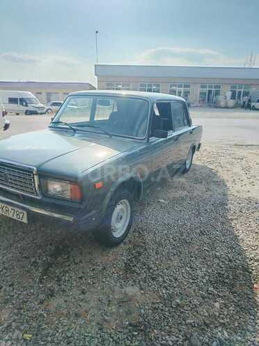 LADA (VAZ) 2107 2010, 48,000 km - 1.6 л - Salyan
