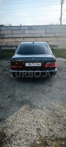 Mercedes E 220 d 2000, 466,752 km - 2.2 l - Bakı