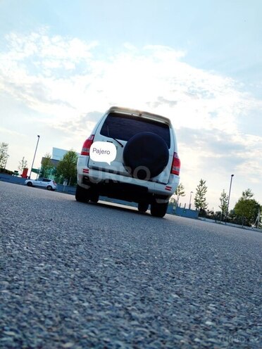 Mitsubishi Pajero 2006, 384,000 km - 3.0 l - Bakı