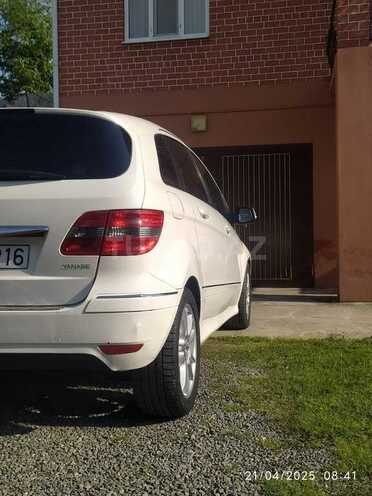 Mercedes B 170 2008, 189,769 km - 1.7 l - Masallı