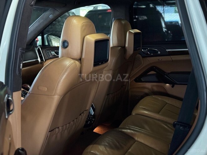 Porsche Cayenne Turbo 2012, 138,000 km - 4.8 л - Bakı