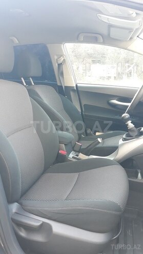 Toyota Auris 2010, 348,500 km - 1.4 l - Masallı